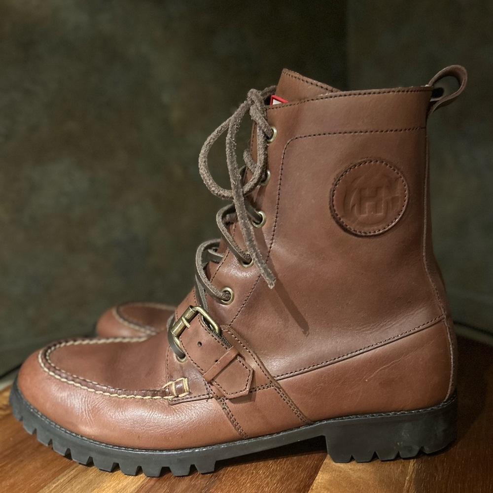 RARE Hunter Brown Leather Lace Up Boots with Buckle and Twill Laces | 8